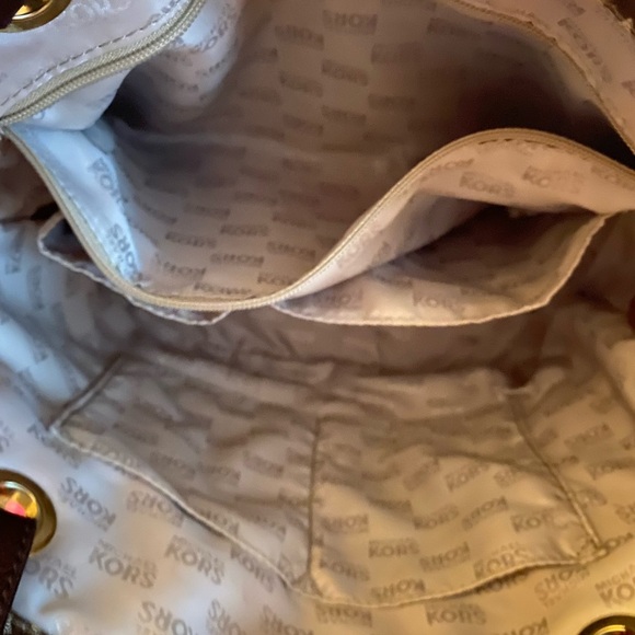 Michael Kors Authentic Satchel Bag - Picture 4 of 8